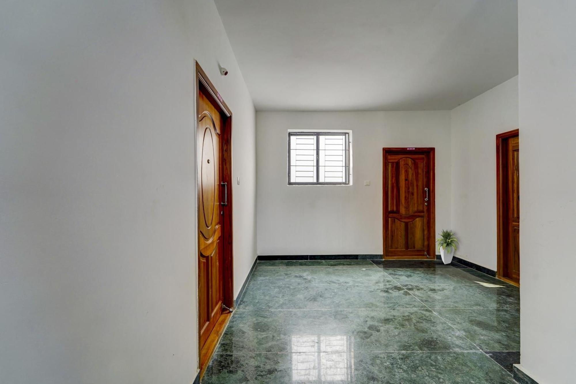 Super Hotel O J2 Service Appartment Chennai Dış mekan fotoğraf